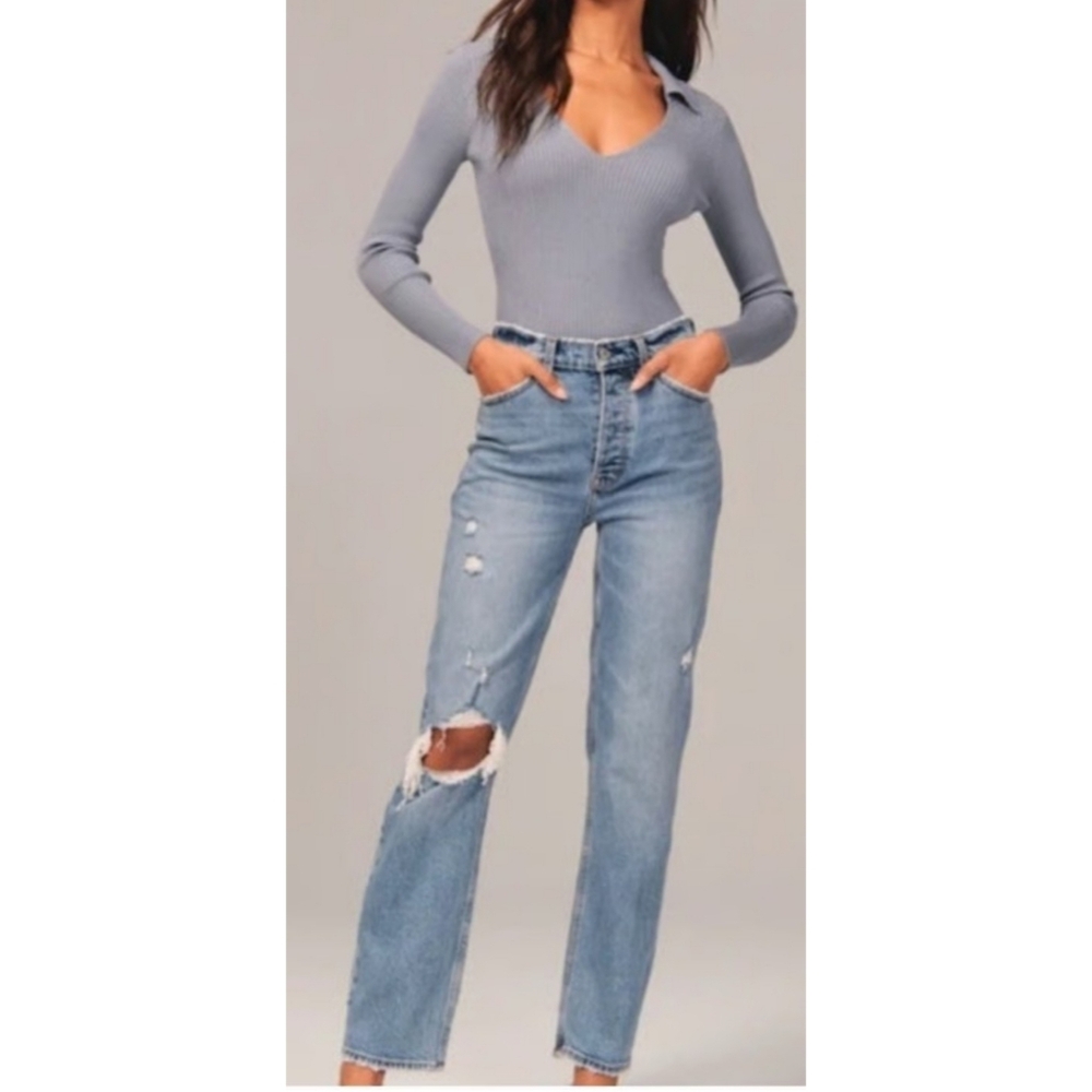 Abercrombie & Fitch Curve Love The Dad High Rise Distressed Jeans Size 27